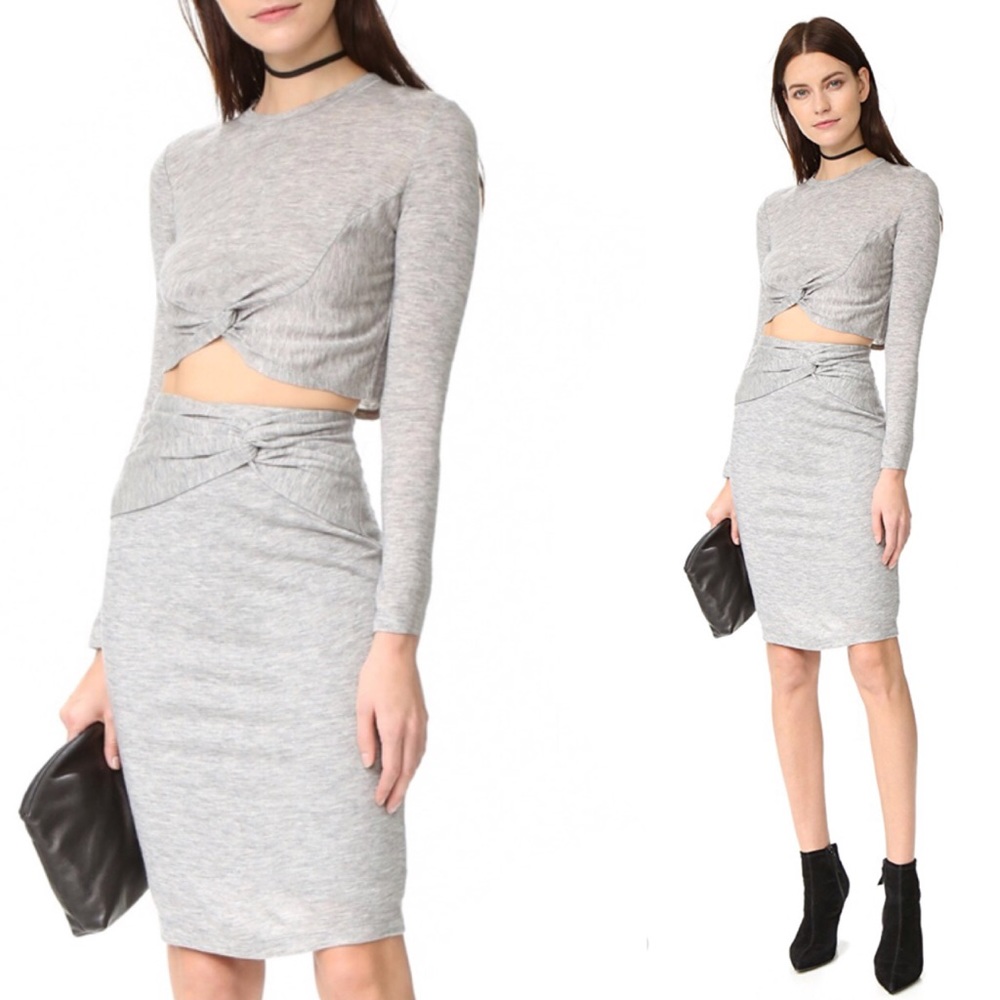 📍s o l d📍Kendall & Kylie Top & Skirt  SET M